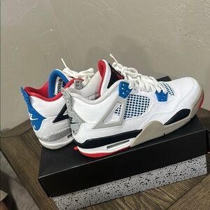 Nike Air Jordan 4 Retro White Sneakers